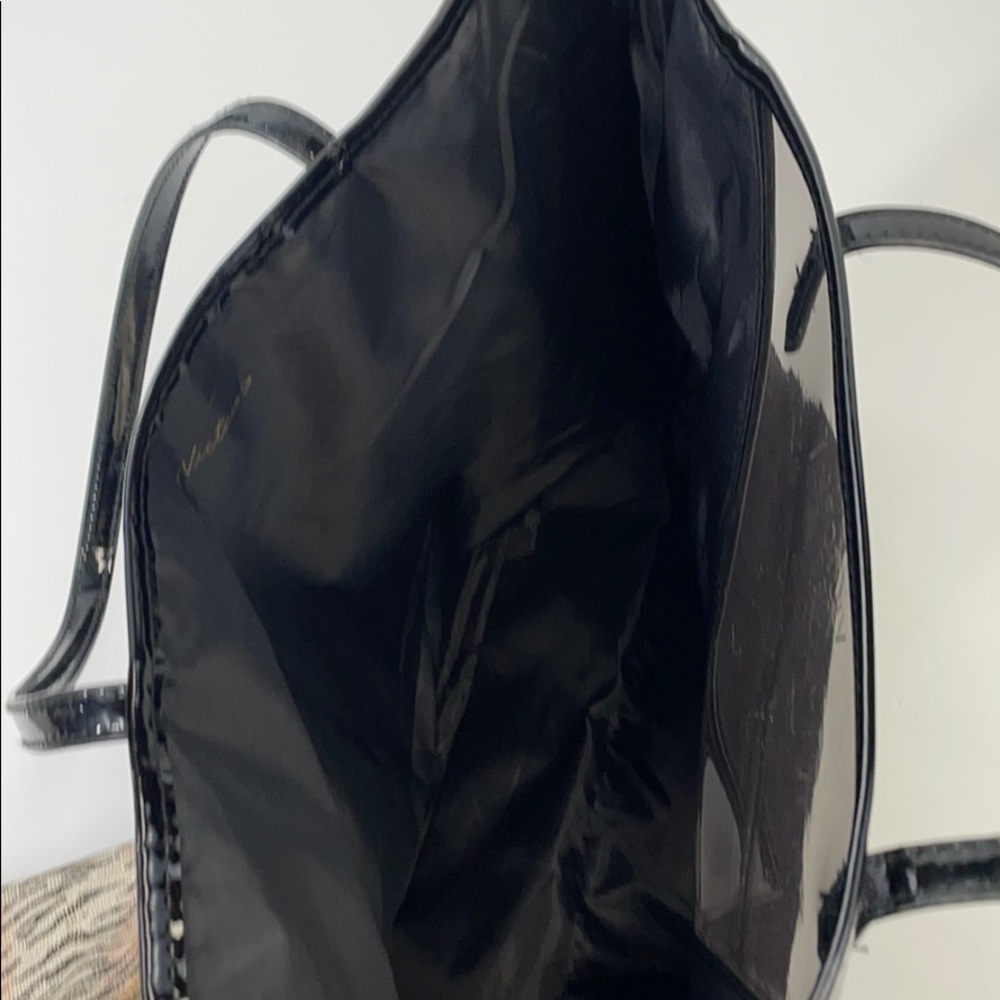 Victorias secret tote bag w/attached make up bag - Picture 6 of 12